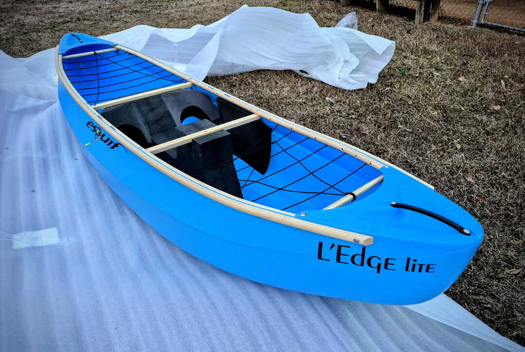 Whitewater canoe for the serious paddler